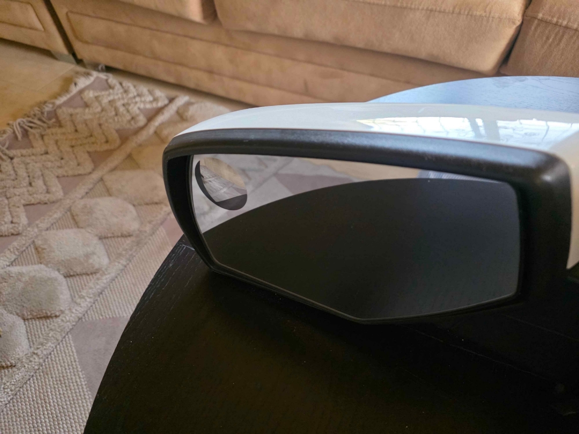 Picture of مراية سلفرادو 2017