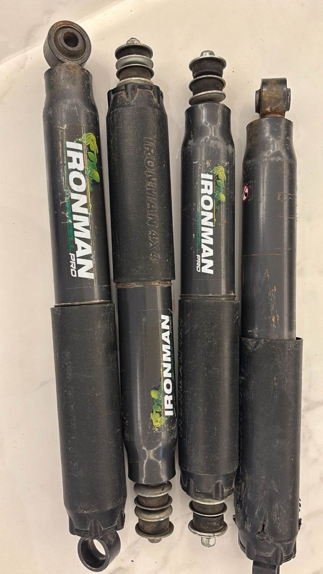 Picture of اربع معاونيات ايرومان حق الشاص