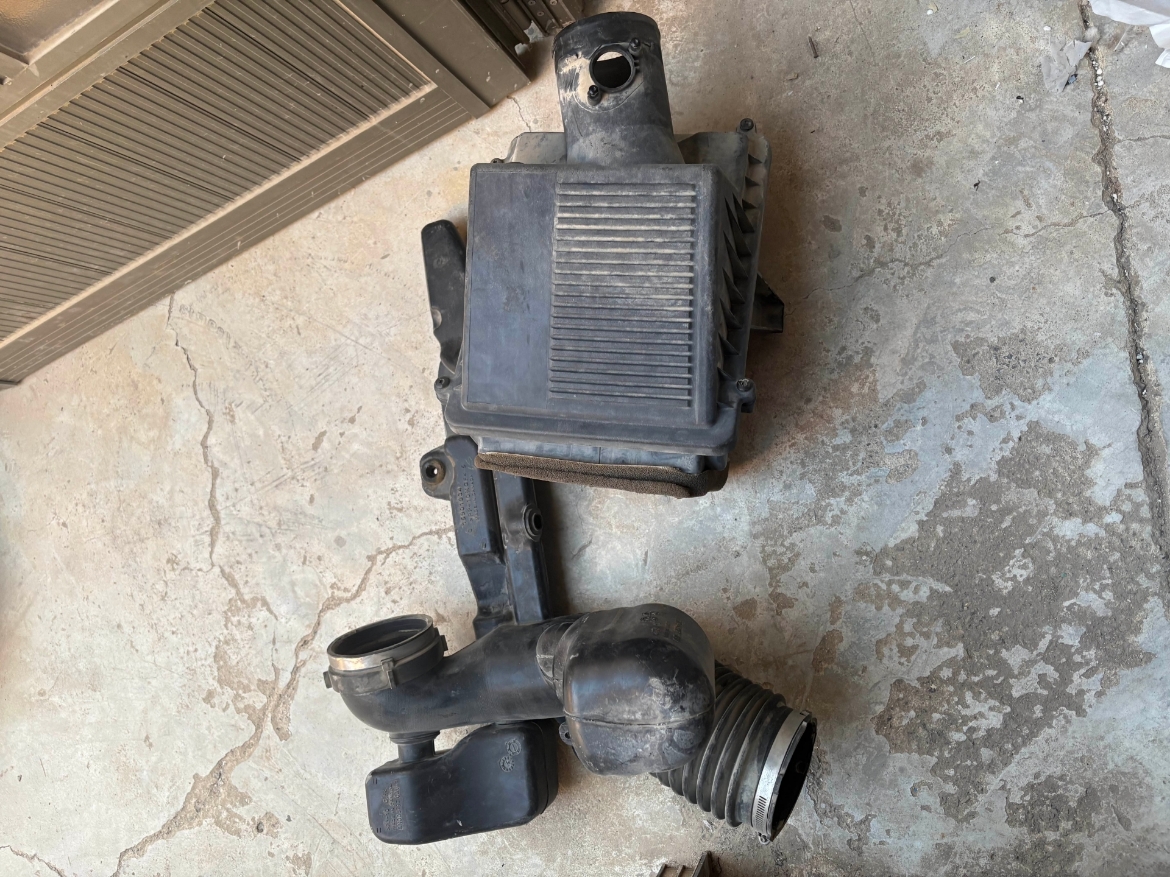 Picture of أغراض سلفرادو للبيع