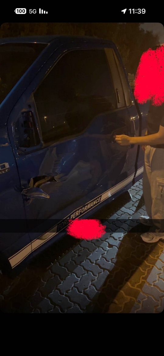 Picture of مطلوب باب سائق F-150 18-20