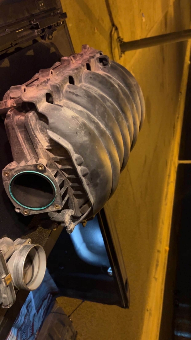 Picture of للبيع ثلاجه وثروتل