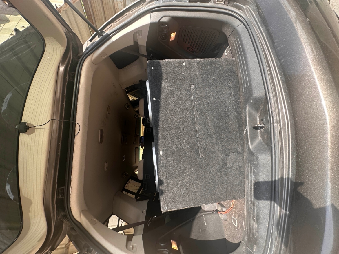 Picture of سماعات بيز سوني اكسبلود 