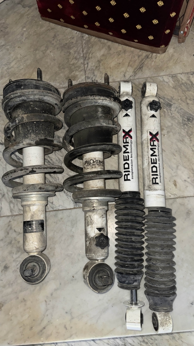 Picture of معاونات ريد ماكس فرار يركب على تاهو يوكن من مديل 2007/2020يركب على وانيت سلفرادو و سييرا من مديل 2007/2018