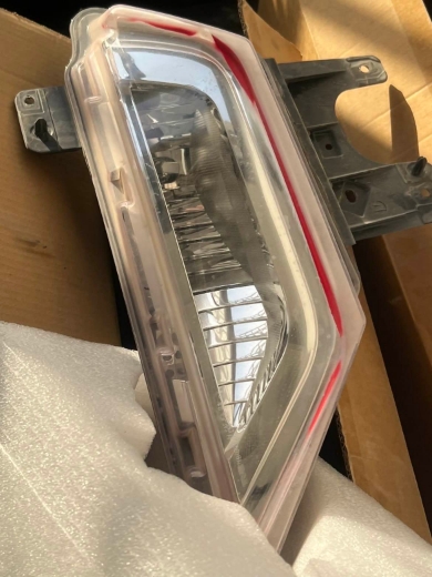 Picture of للبيع اصطابات F-150امامي وخلفي اصلي وكاله2021 وفوق