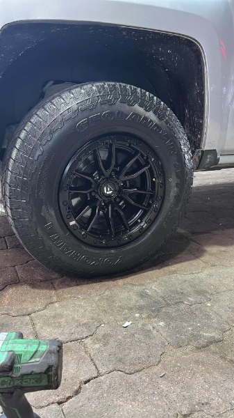 Picture of للبيع او للبدل ٤ رنقات فيول اصليه 