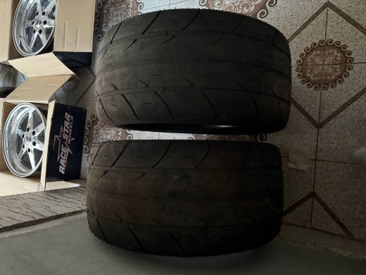 Picture of رنقات ريس ستار وتايرين ميكي تومسون نظاااف